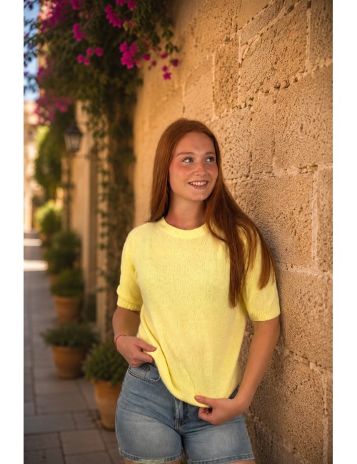 Pull en maille léger doux jaune GIGI
