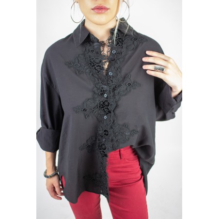Chemise légère à relief de fleurs noire MARION