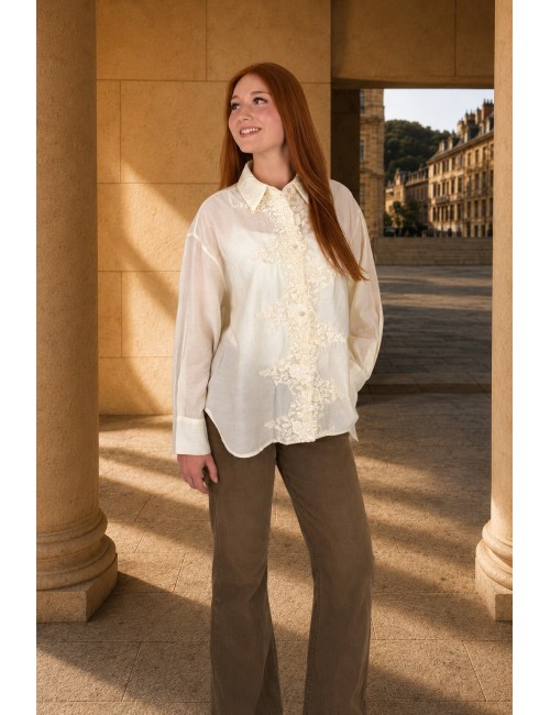 Chemise légère à relief de fleurs beige MARION