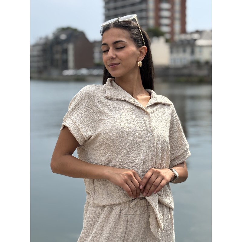 Chemise légère texturée à noeud beige Elsa