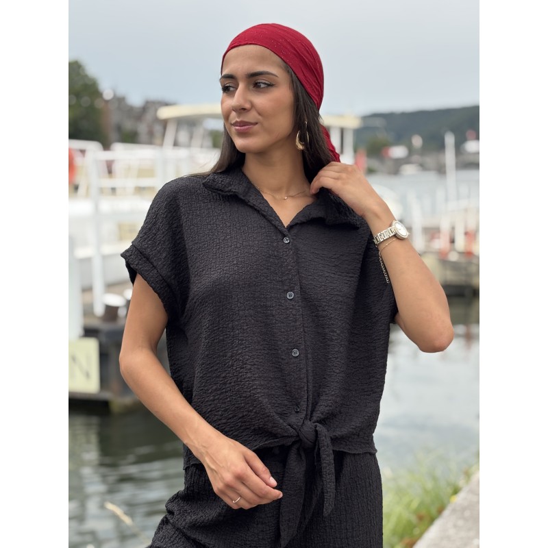 Chemise légère texturée à noeud noire Elsa