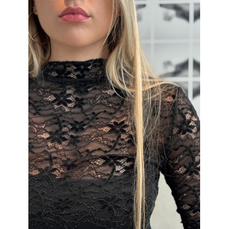Blouse en dentelles transparente noire Malika