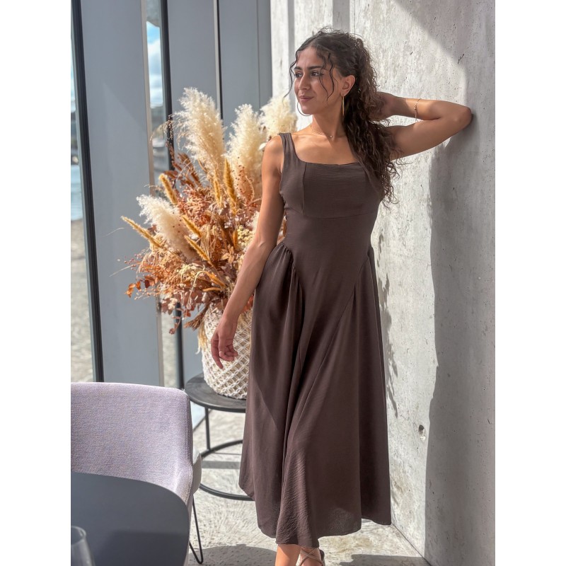 Robe longue fluide et évasée choco ALICIA