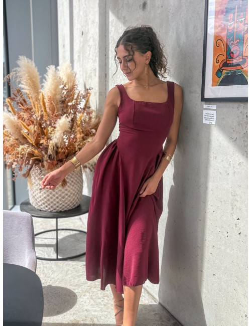 Robe longue fluide et évasée bordeaux ALICIA