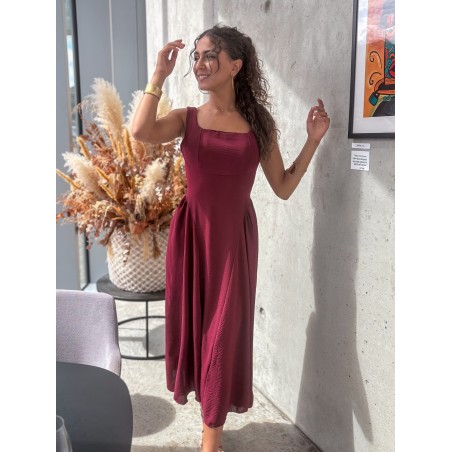 Robe longue fluide et évasée bordeaux ALICIA